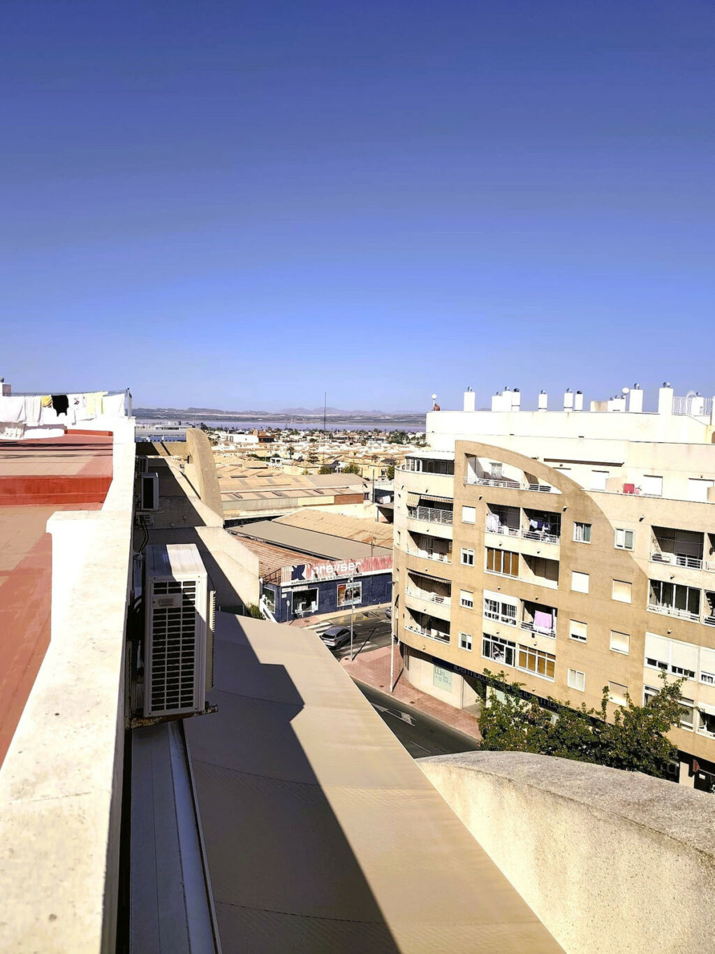 Middle Floor Apartment Torrevieja Alicante - image 33