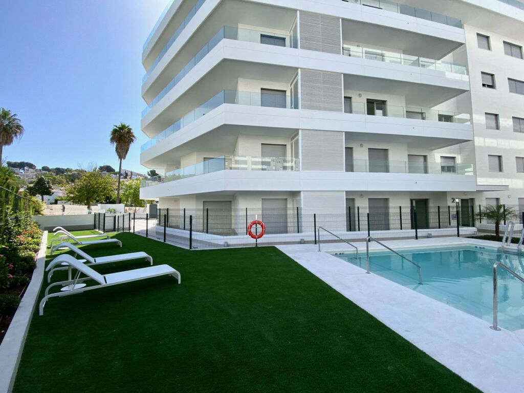 Middle Floor Apartment Nueva Andalucía Málaga - image 33
