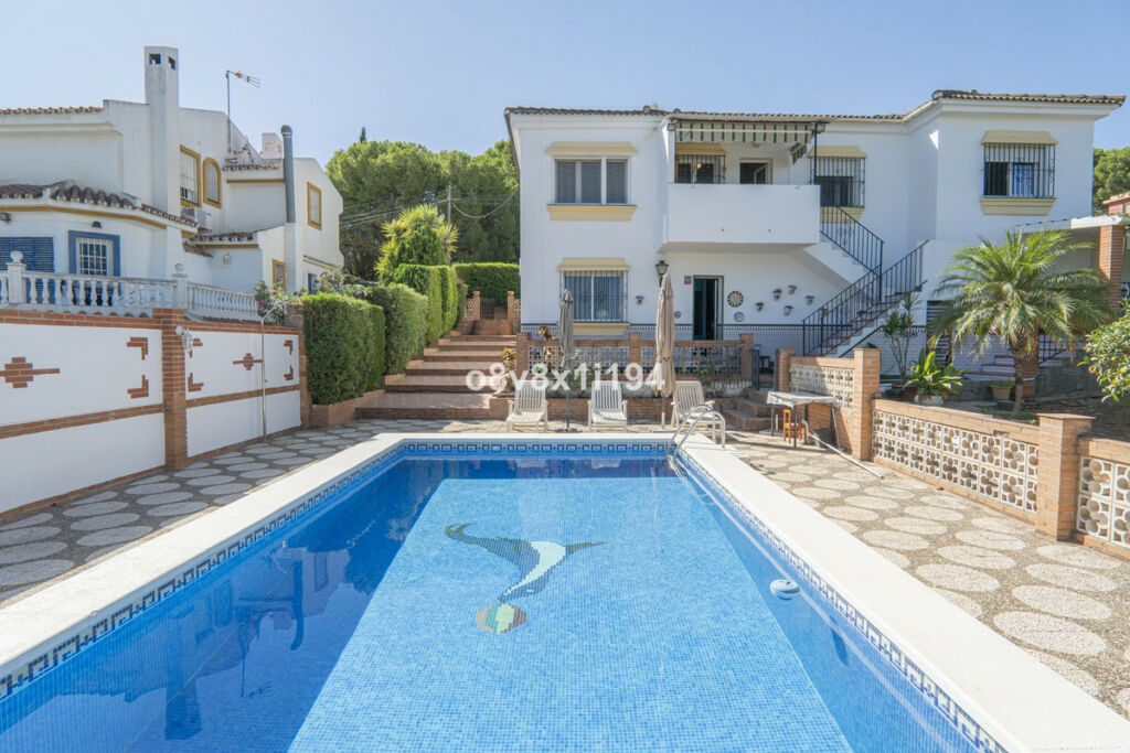 Detached Villa Alhaurín de la Torre Málaga - image 33