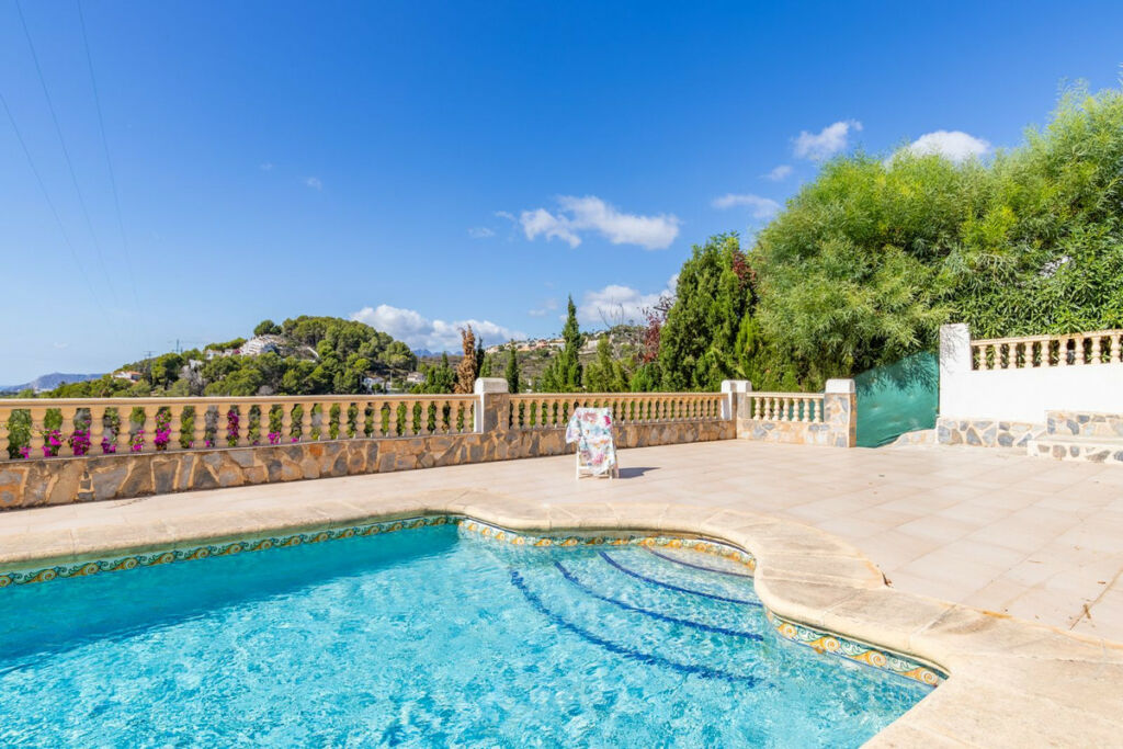 Detached Villa Moraira Alicante - image 33