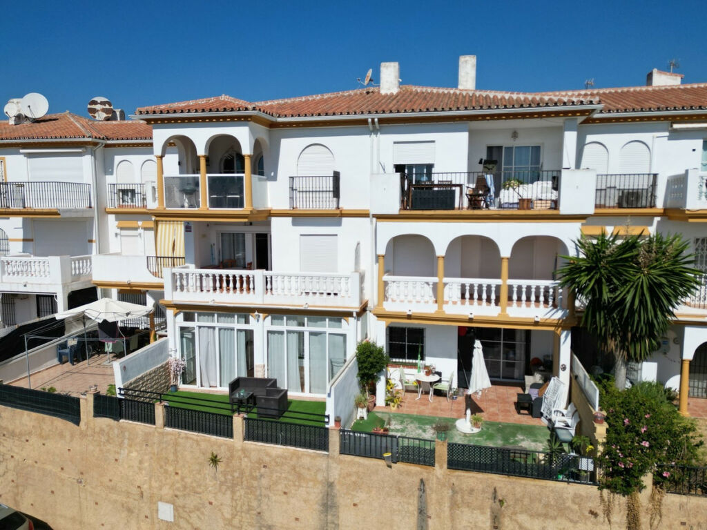 Ground Floor Apartment El Faro Málaga - image 33