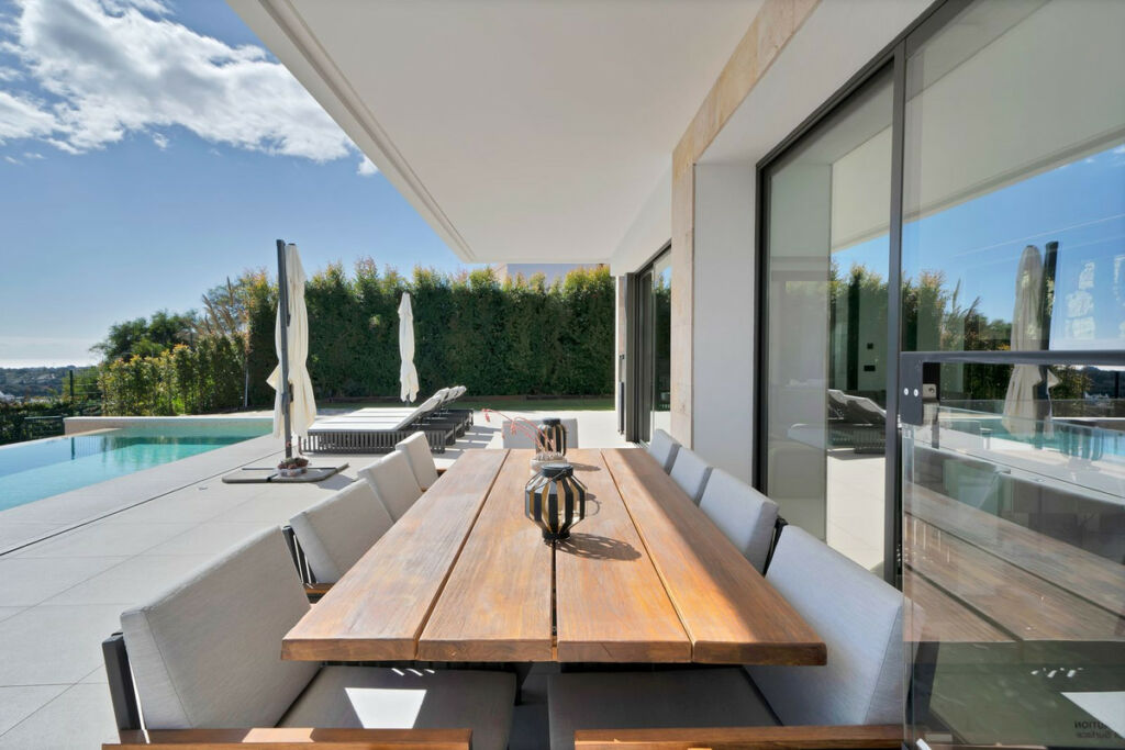 Detached Villa Benahavís Málaga - image 33