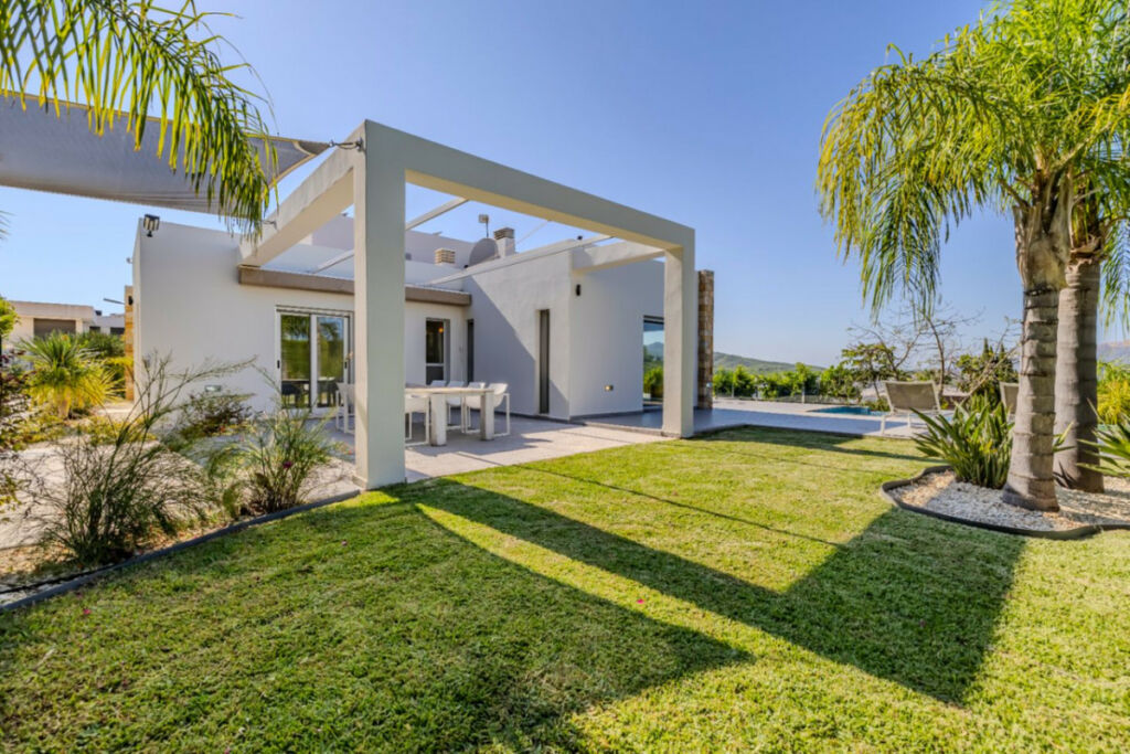 Detached Villa Javea Alicante - image 33