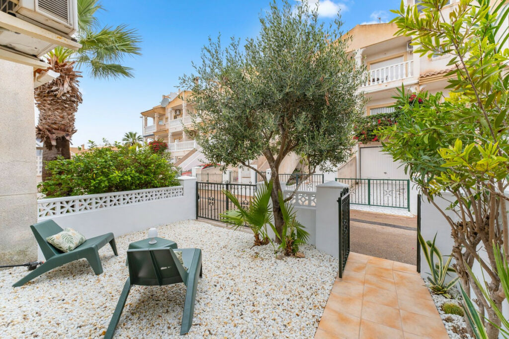 Bungalow Villamartin Alicante - image 34