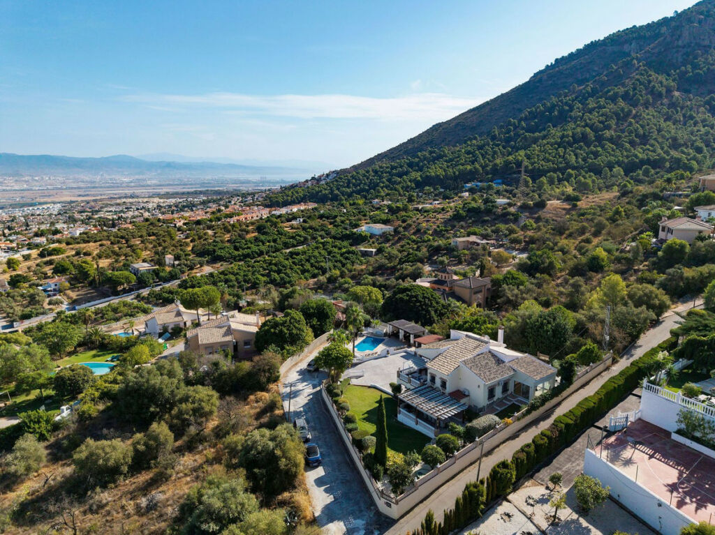 Detached Villa Alhaurín de la Torre Málaga - image 34