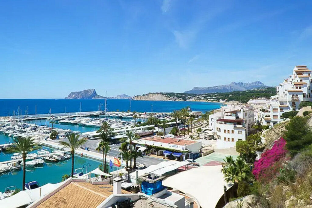 Detached Villa Moraira Alicante - image 34