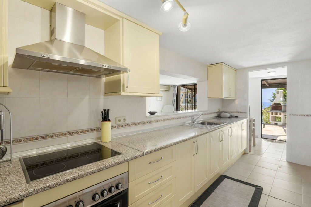 Semi-Detached House Calahonda Málaga - image 34