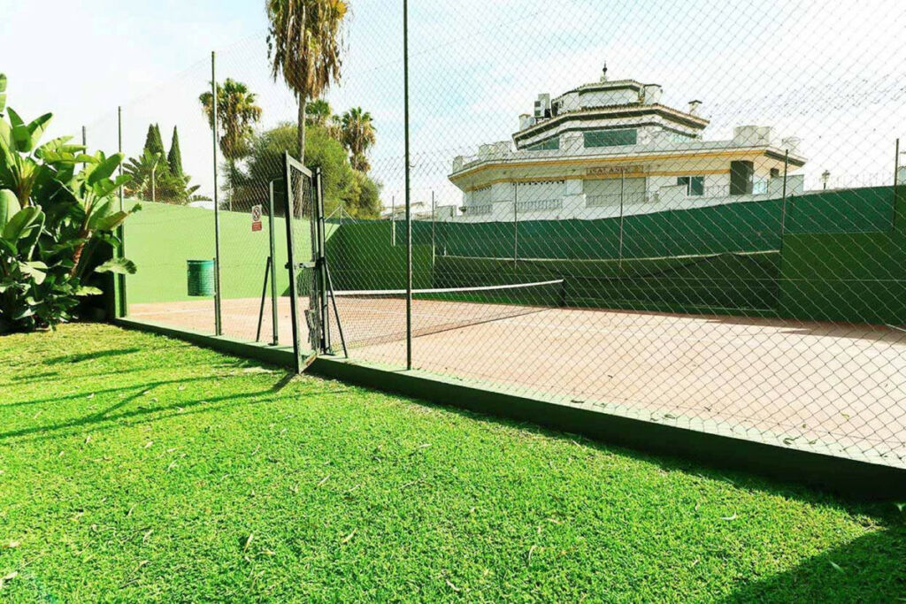 Townhouse Estepona Málaga - image 34