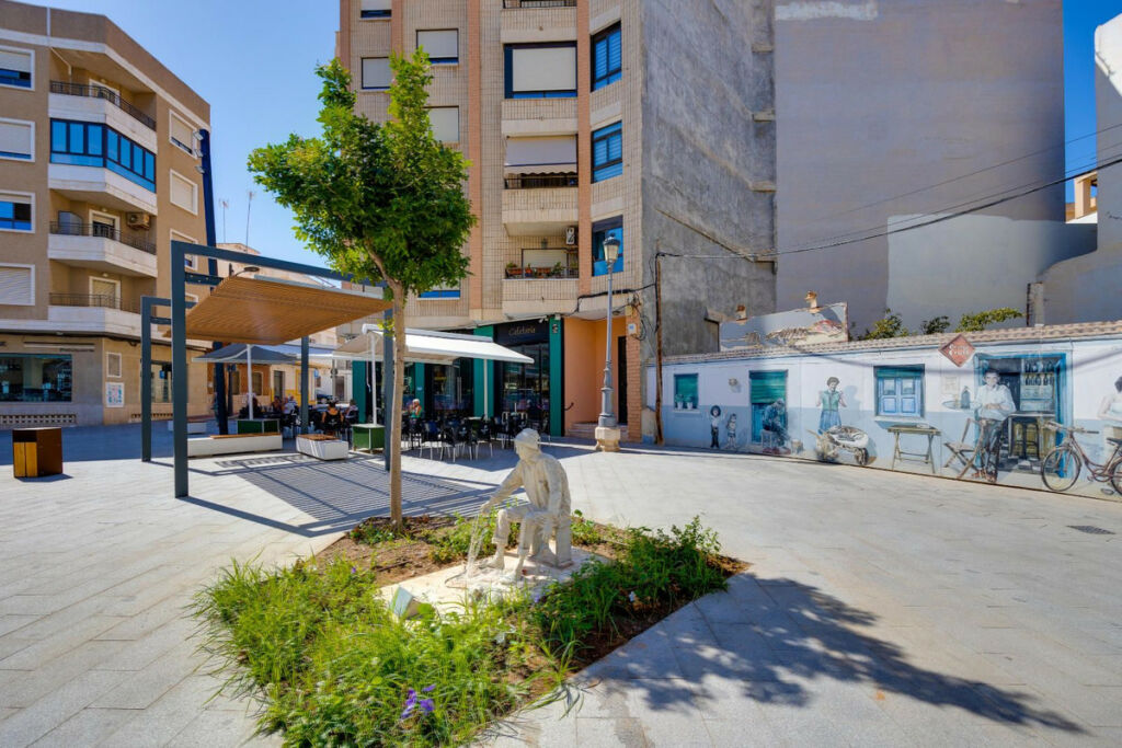 Middle Floor Apartment Guardamar del Segura Alicante - image 34
