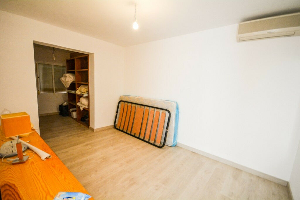 Detached Villa Estepona Málaga - image 34