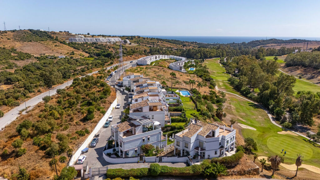 Semi-Detached House Estepona Málaga - image 34