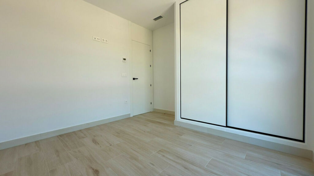 Detached Villa Muchamiel Alicante - image 34