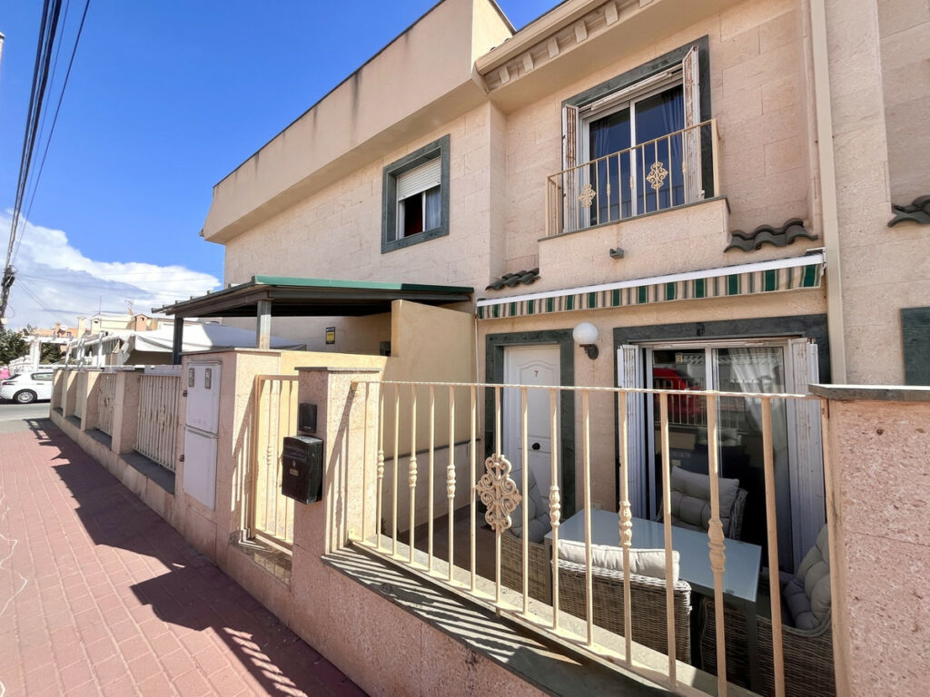 Townhouse Torrevieja Alicante - image 34