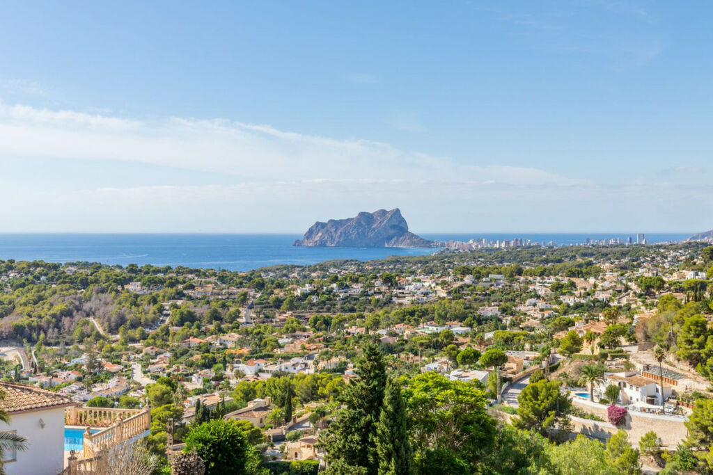 Detached Villa Moraira Alicante - image 34