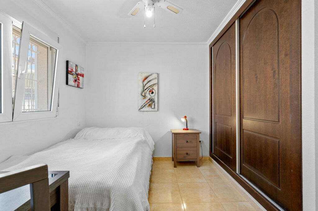 Detached Villa Rojales Alicante - image 34