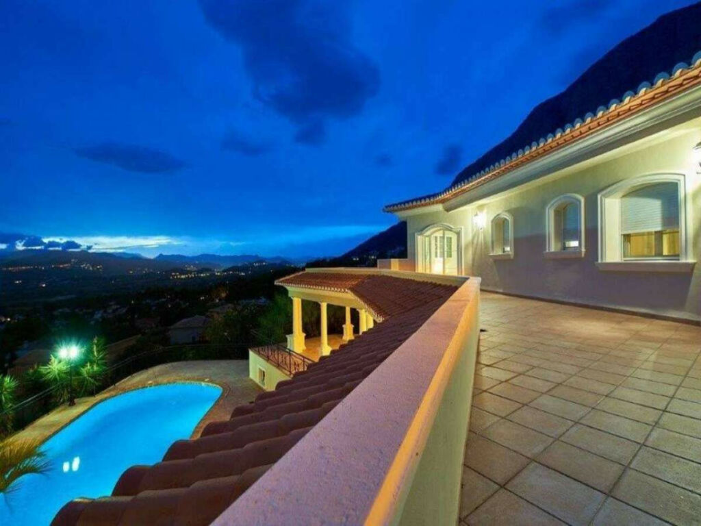 Detached Villa Javea Alicante - image 30