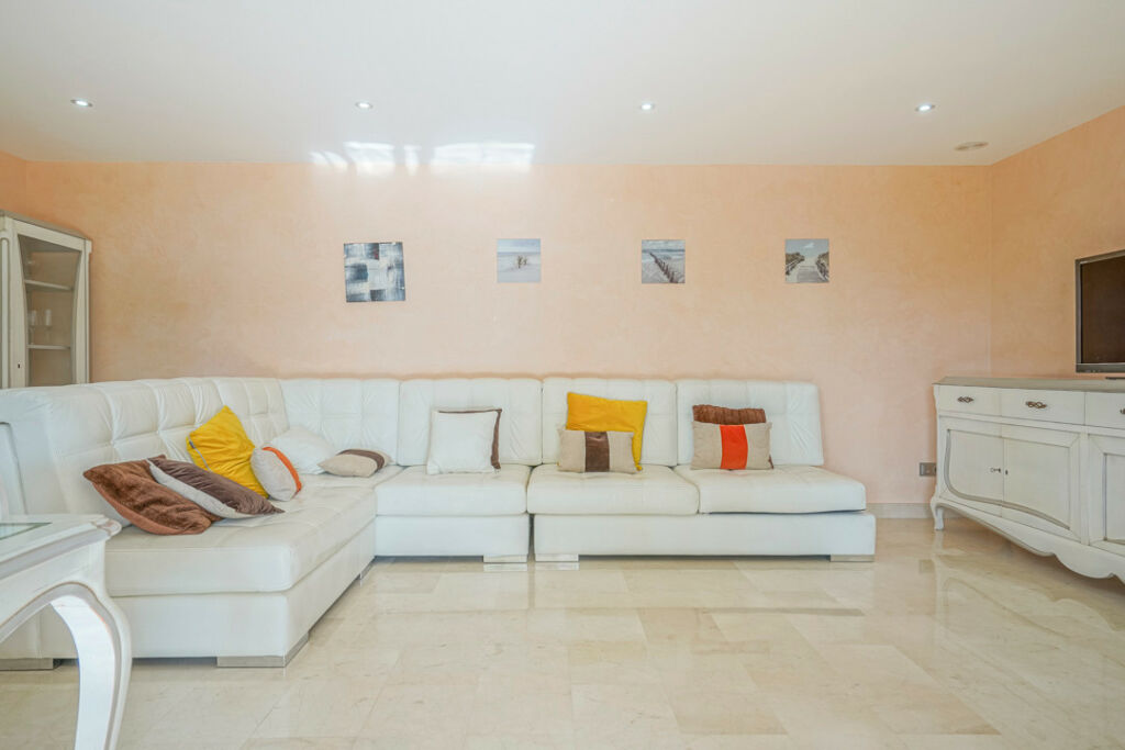 Detached Villa Benissa Alicante - image 34