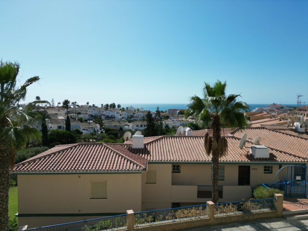 Ground Floor Apartment El Faro Málaga - image 34