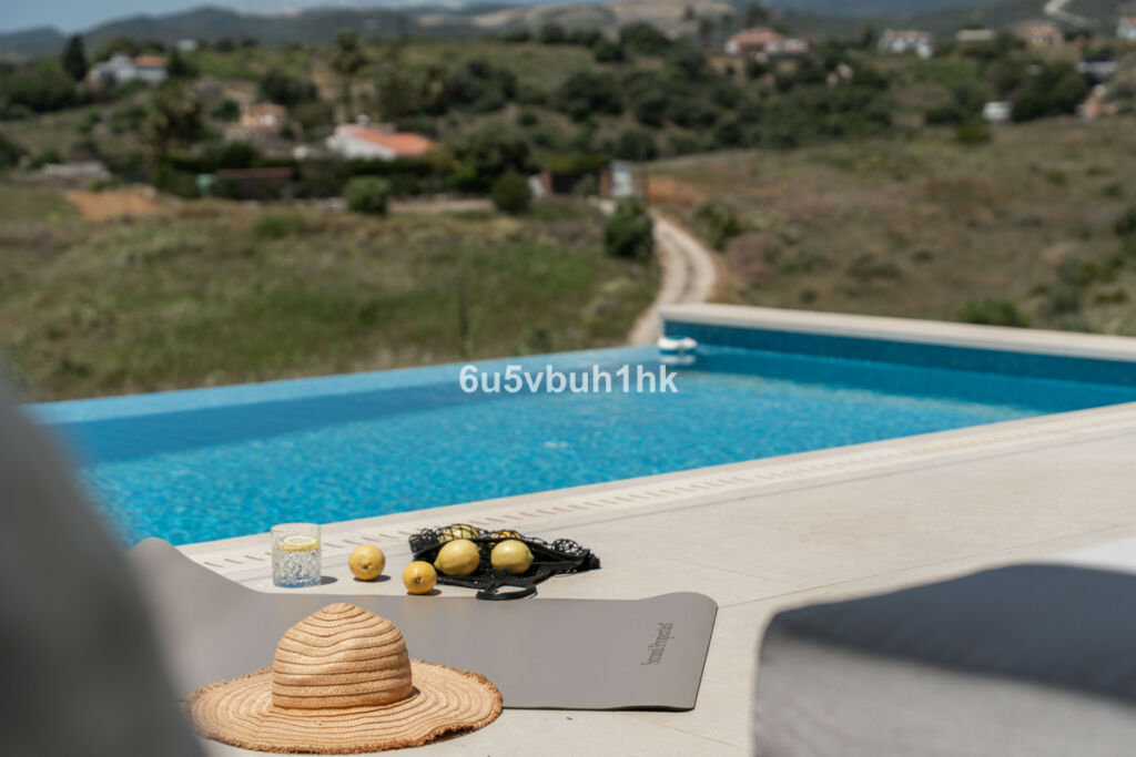 Townhouse Estepona Málaga - image 34