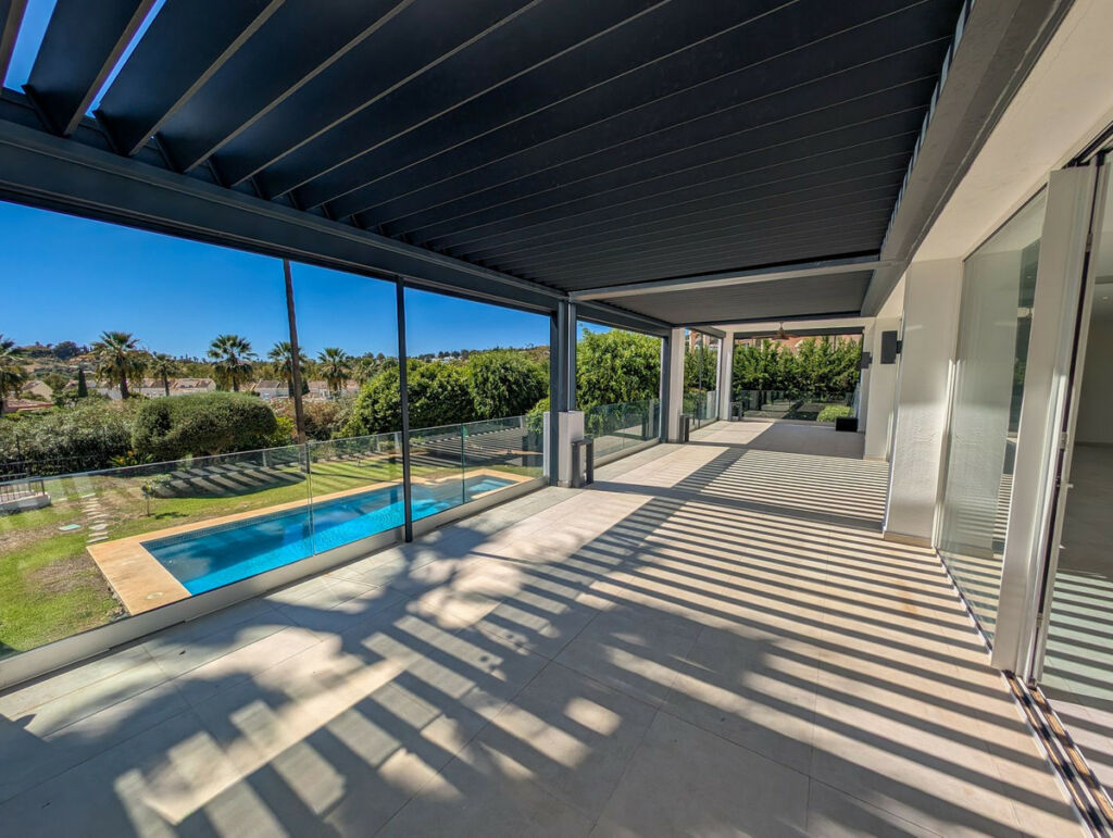 Detached Villa Nueva Andalucía Málaga - zdjęcie 34