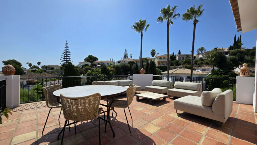 Detached Villa Cerros del Aguila Málaga - image 35