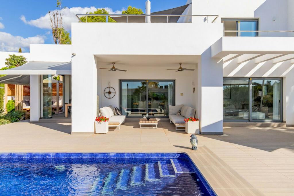 Detached Villa Moraira Alicante - image 36