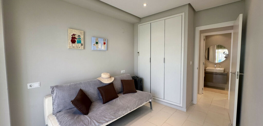 Ground Floor Apartment Villamartin Alicante - image 35