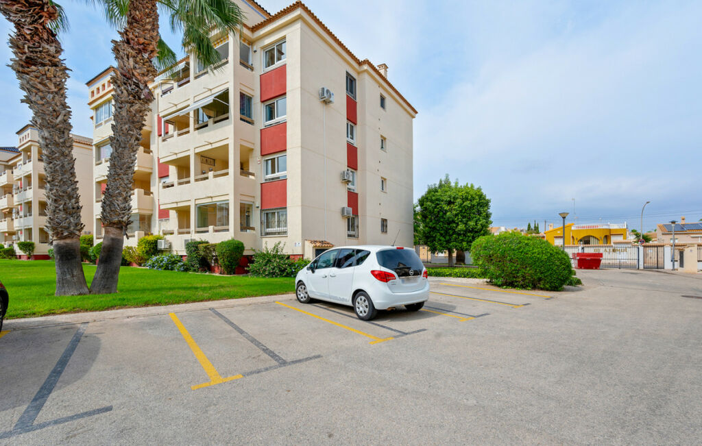 Middle Floor Apartment Playa Flamenca Alicante - image 35