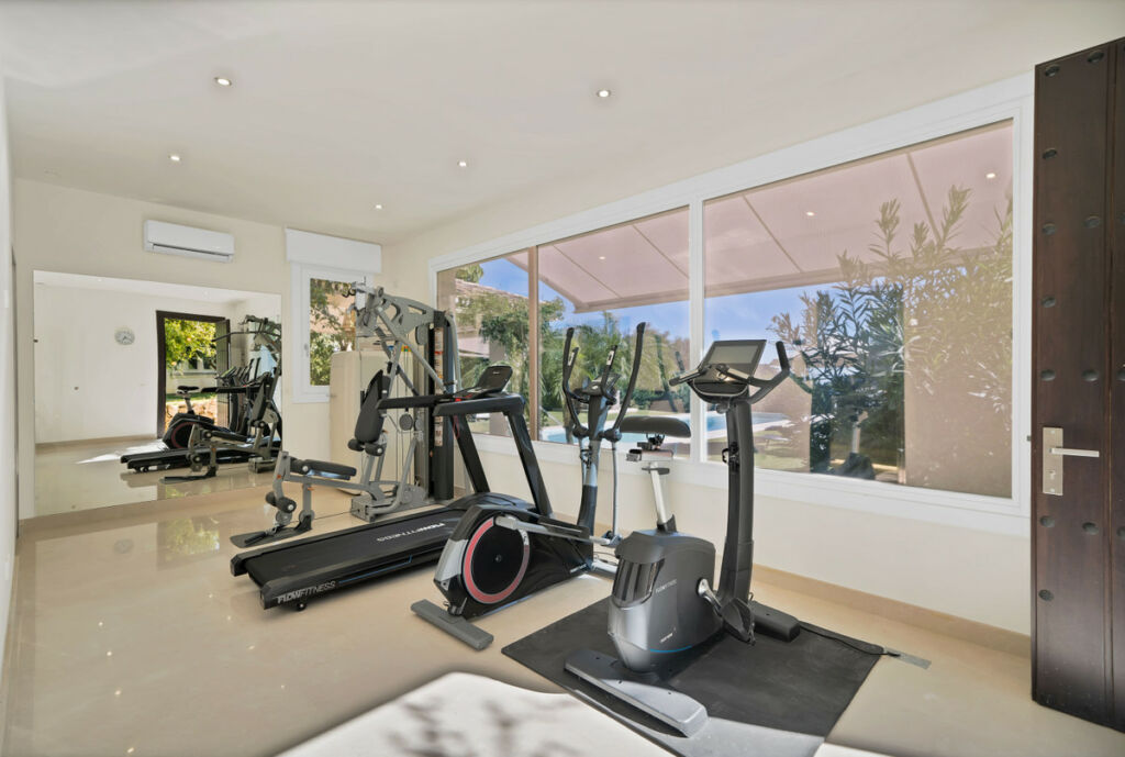 Detached Villa La Zagaleta Málaga - image 35