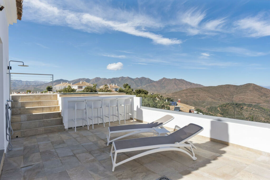 Townhouse La Mairena Málaga - image 35