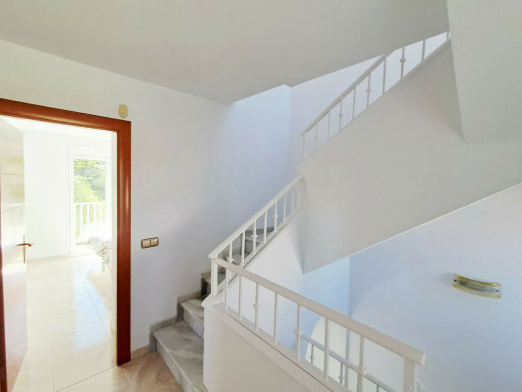 Semi-Detached House Benalmadena Málaga - image 35