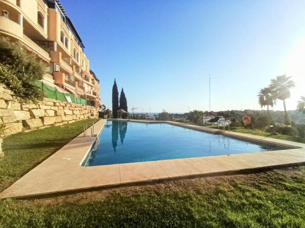 Middle Floor Apartment Riviera del Sol Málaga - image 35