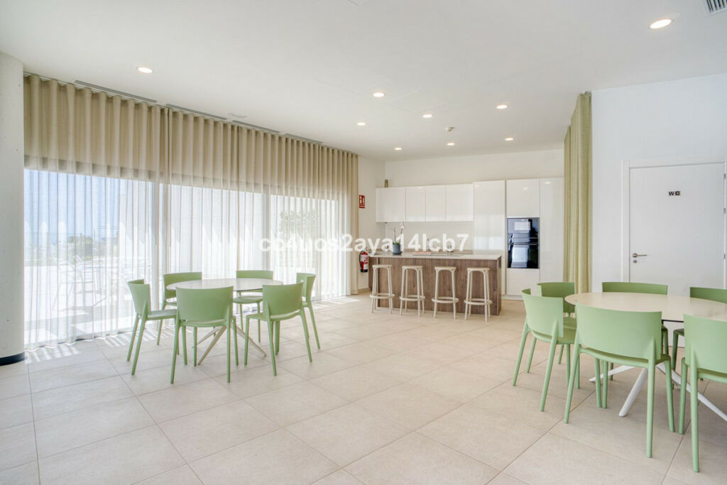 Middle Floor Apartment Calanova Golf Málaga - image 35