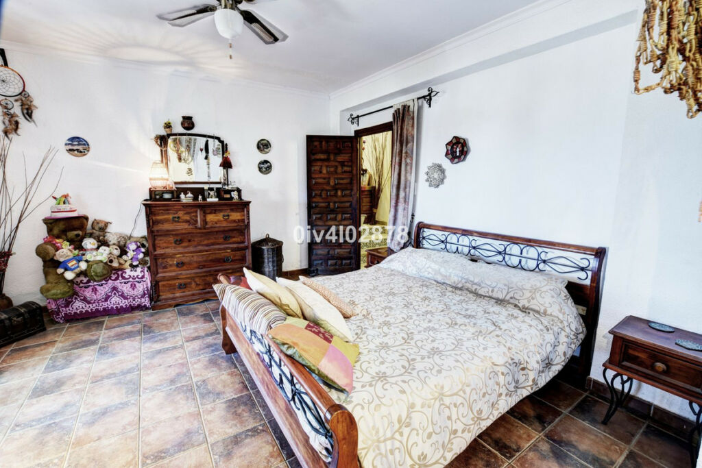 Detached Villa Benalmadena Pueblo Málaga - image 35
