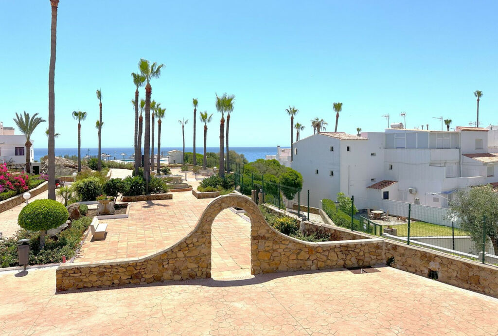 Townhouse Manilva Málaga - image 35