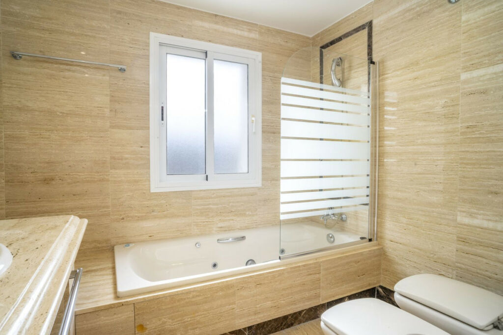 Penthouse Duplex Marbella Málaga - image 36