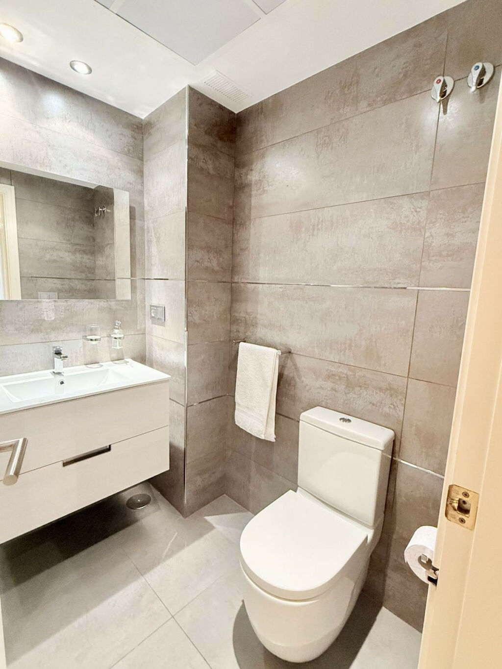 Ground Floor Apartment Los Arqueros Málaga - image 36
