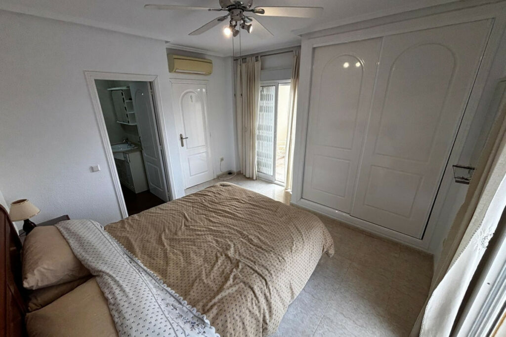 Semi-Detached House Dona Pepa Alicante - image 36