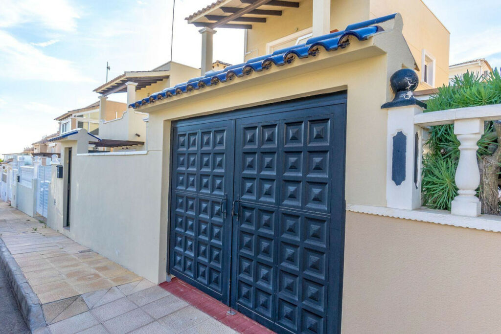 Detached Villa Orihuela Costa Alicante - image 36