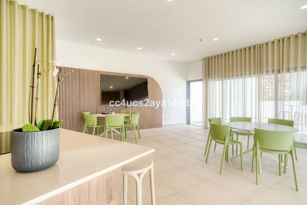 Middle Floor Apartment Calanova Golf Málaga - image 36
