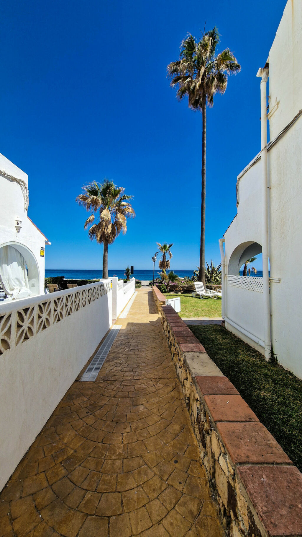 Townhouse Manilva Málaga - image 36