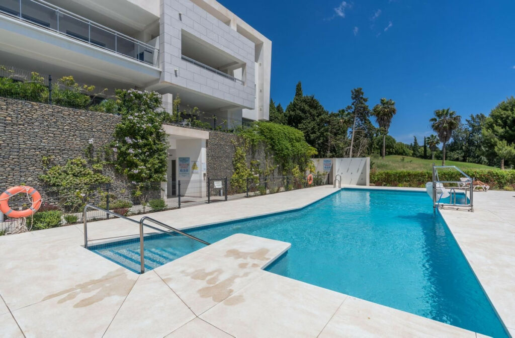 Penthouse Casares Málaga - image 36