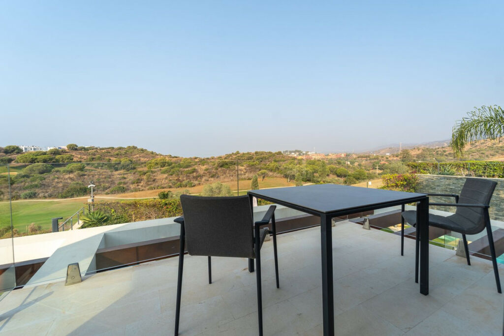 Semi-Detached House Cabopino Málaga - image 36
