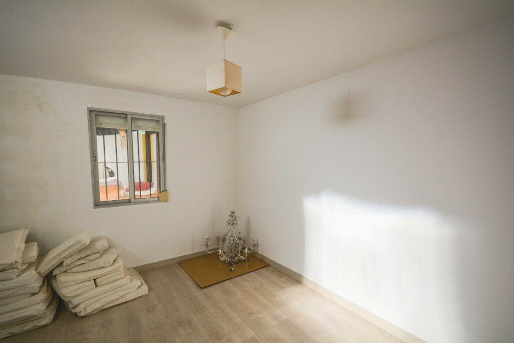 Detached Villa Estepona Málaga - image 36