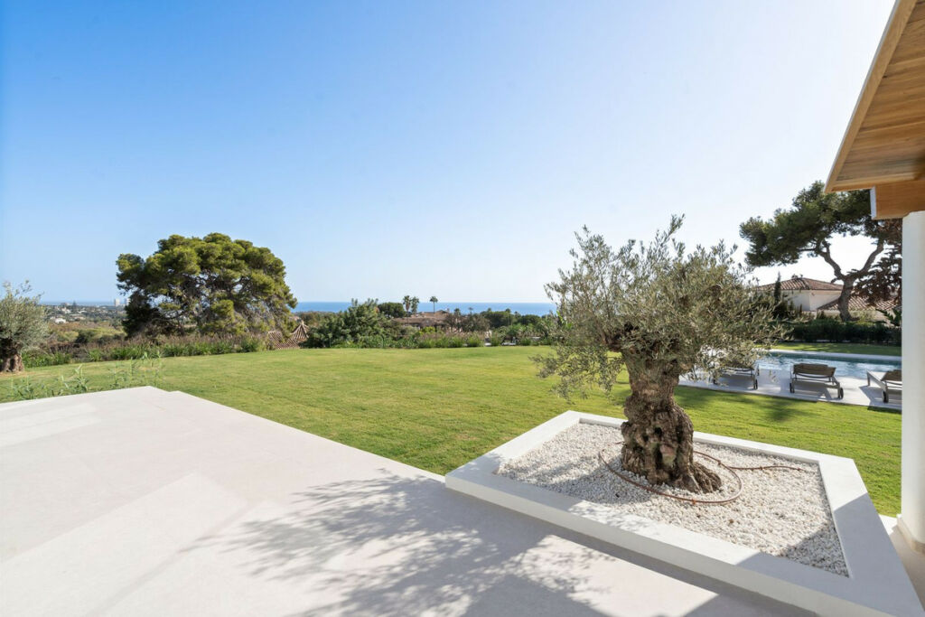 Detached Villa El Rosario Málaga - image 37