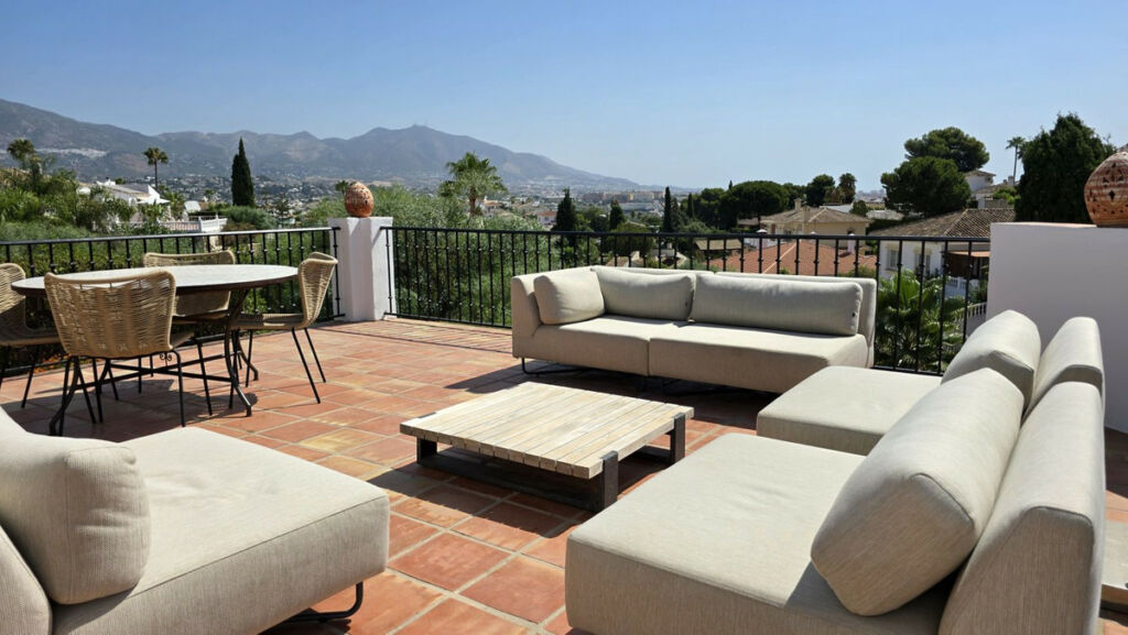Detached Villa Cerros del Aguila Málaga - image 37