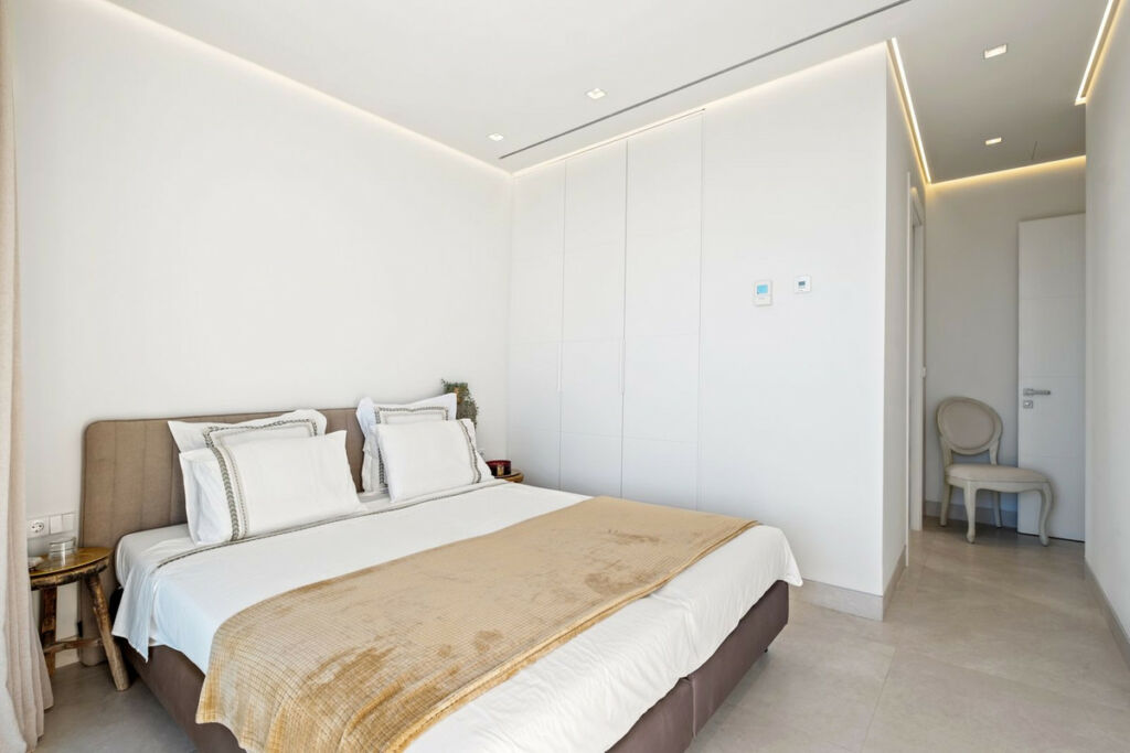Detached Villa Marbesa Málaga - image 37