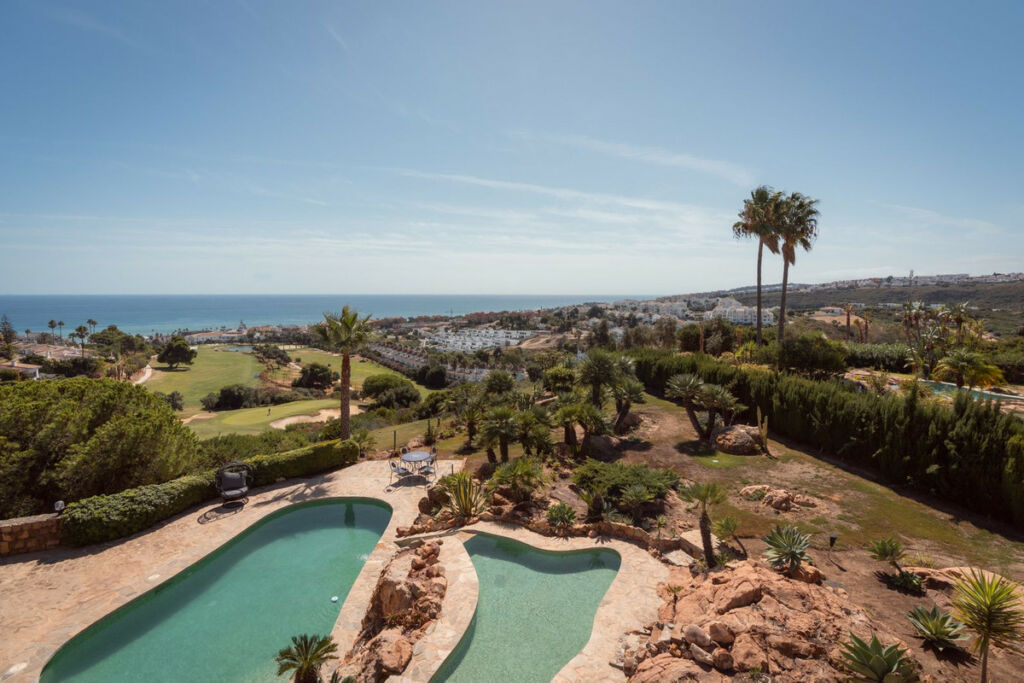 Detached Villa La Duquesa Málaga - image 37
