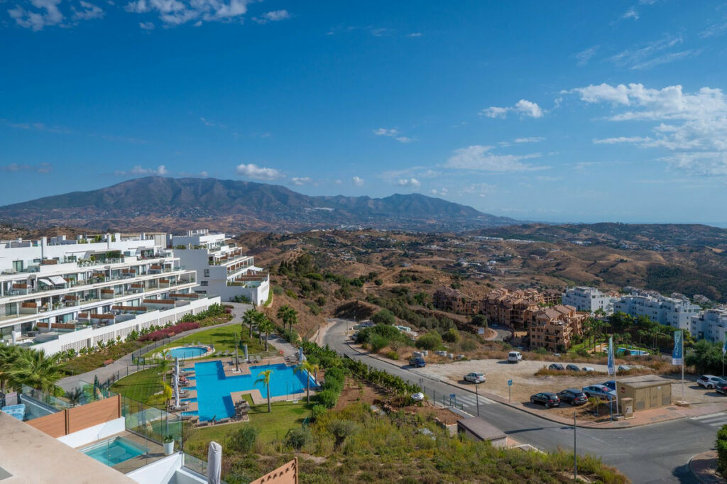 Middle Floor Apartment Calanova Golf Málaga - image 37