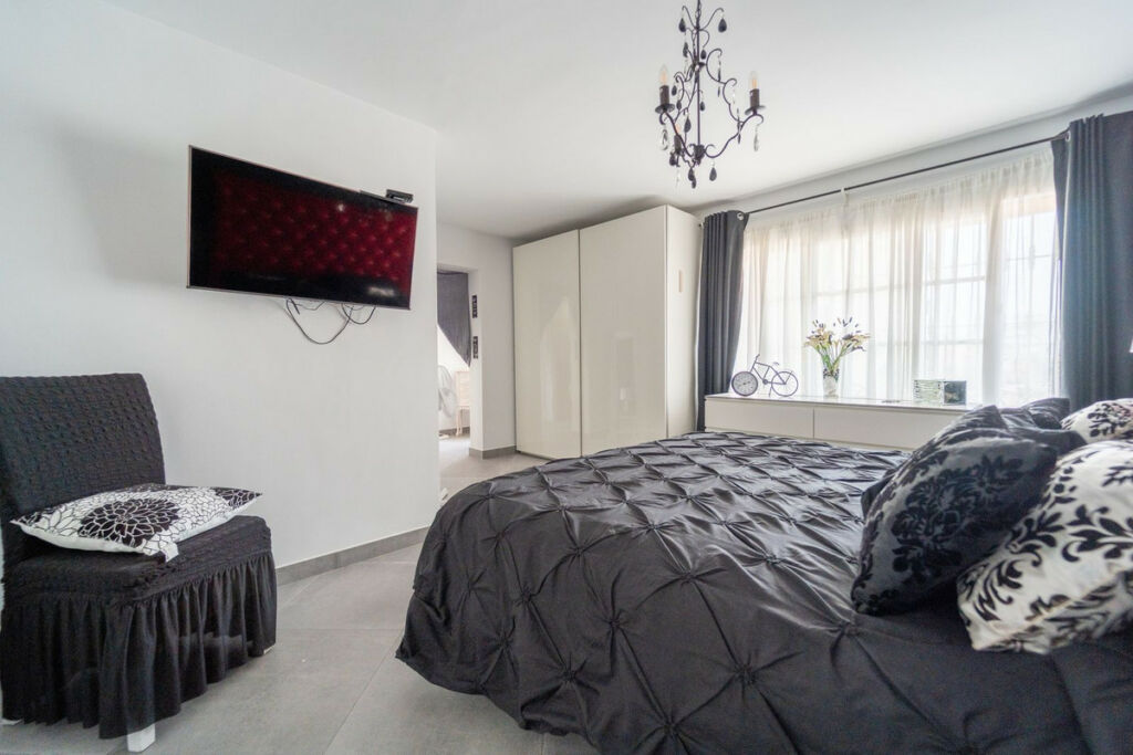 Detached Villa Fuengirola Málaga - image 37